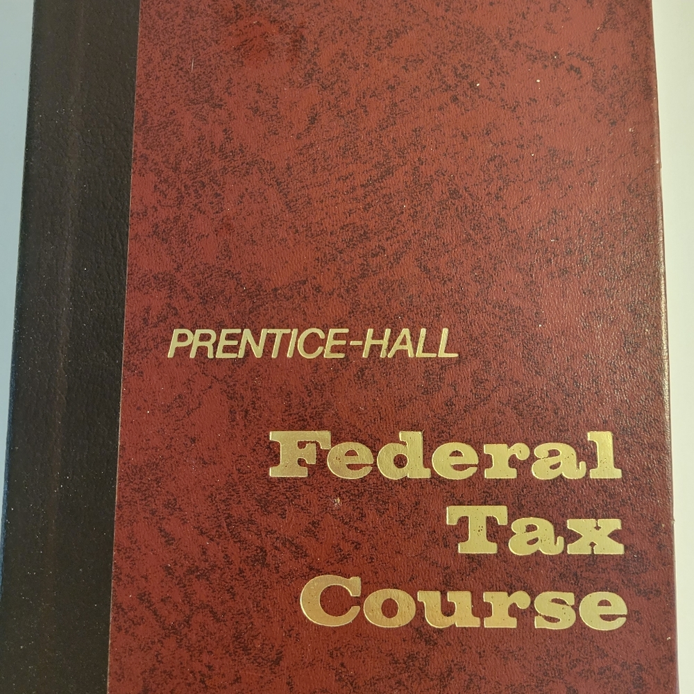 Vintage Federal Tax Course 1982  (hardback book)